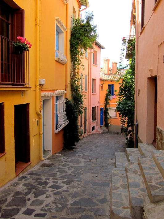 Een straatje in Collioure