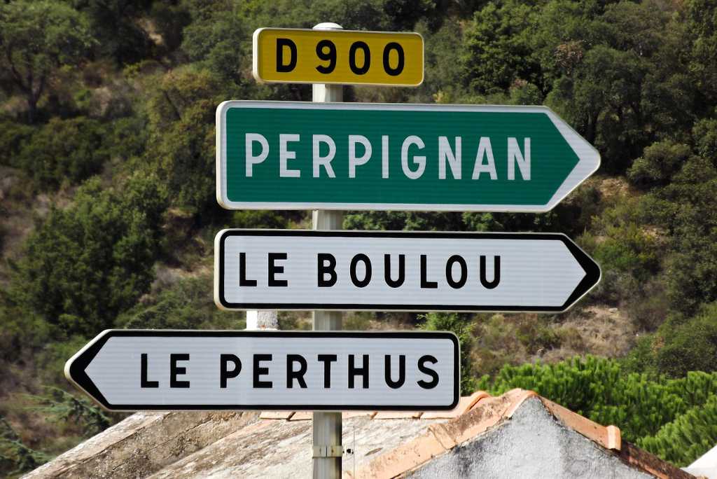 Verkeersbord richting Perpignan en Le Boulou